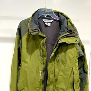 Columbia Titanium Ski Jacket. Men’s. medium. Worn but great condition. Green.